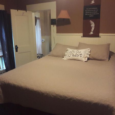 Calais Crossing River House Bed And Breakfast 외부 사진