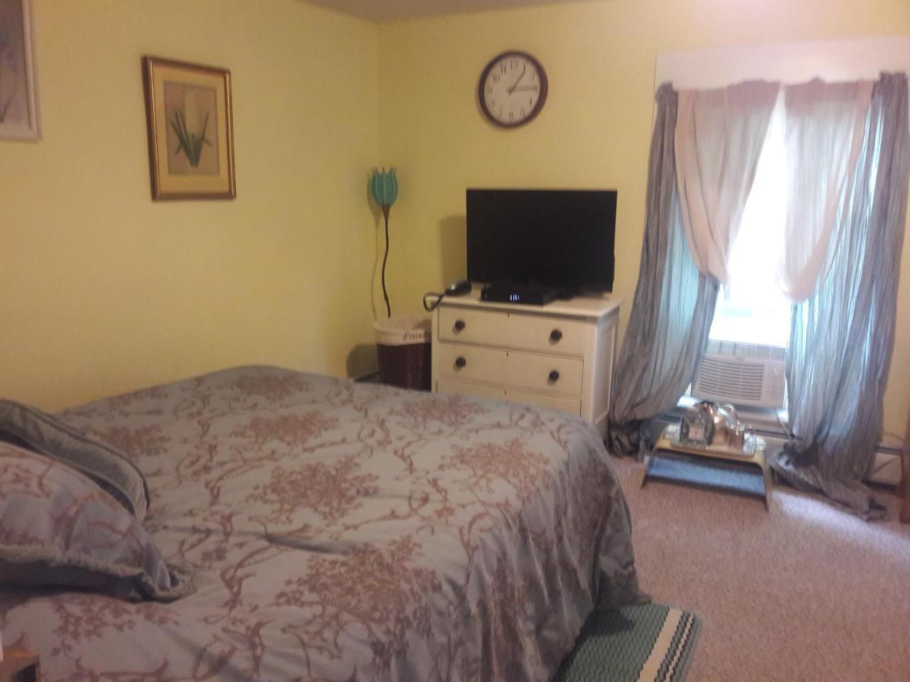 Calais Crossing River House Bed And Breakfast 외부 사진