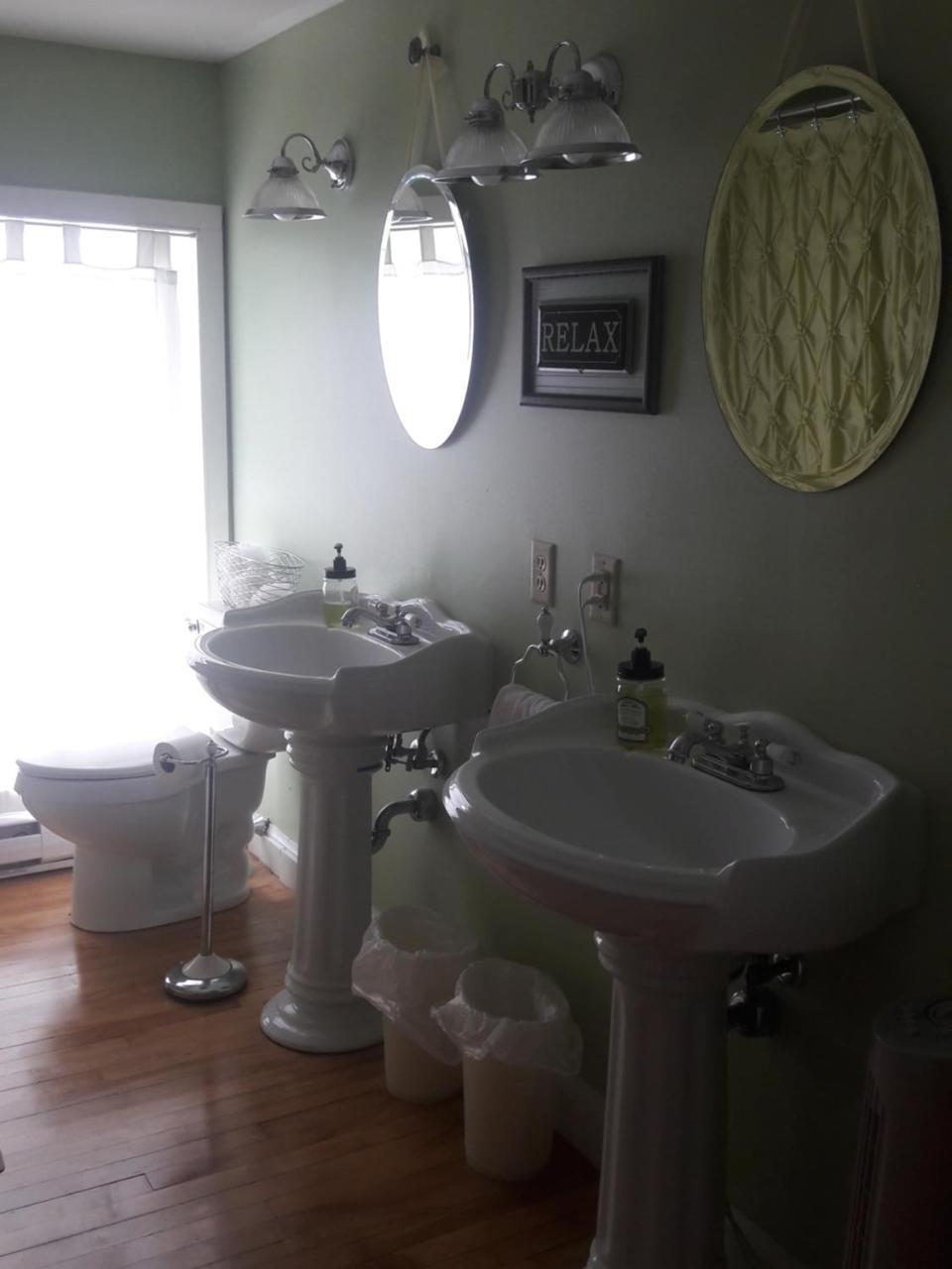 Calais Crossing River House Bed And Breakfast 외부 사진