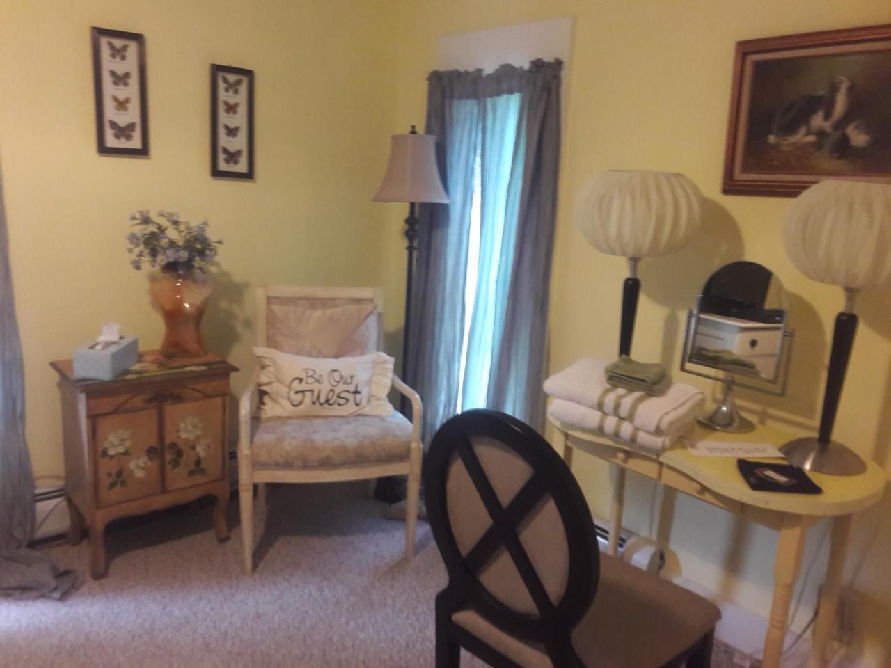 Calais Crossing River House Bed And Breakfast 외부 사진